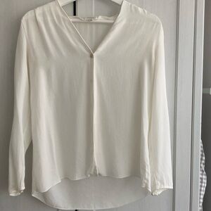 Wilfred white button down, size XS.